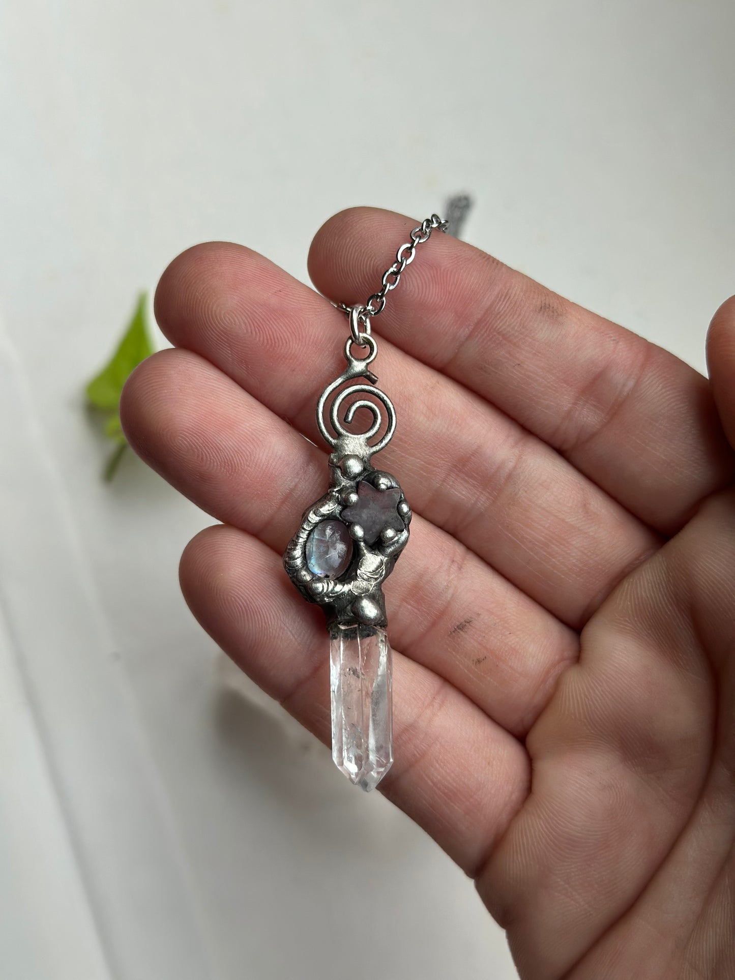 Pixi Pendant