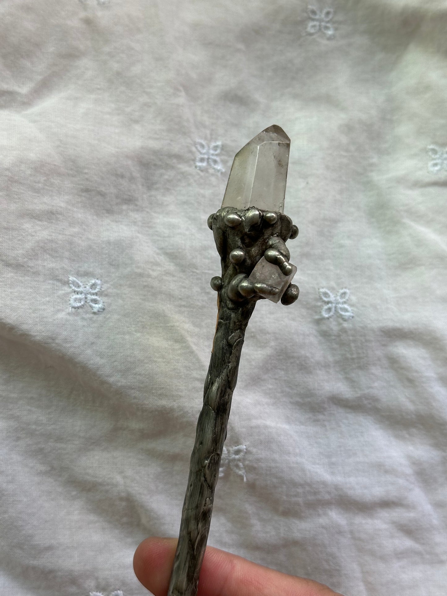 Moonlight shard Quartz Wand 1