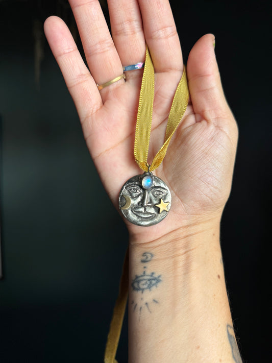 the moons wisdom necklace