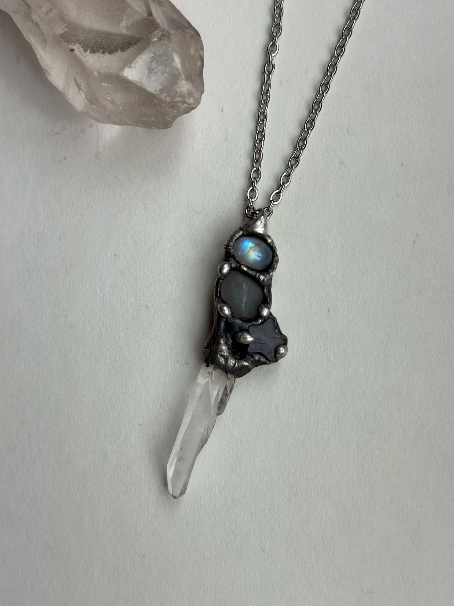Pixi Pendant