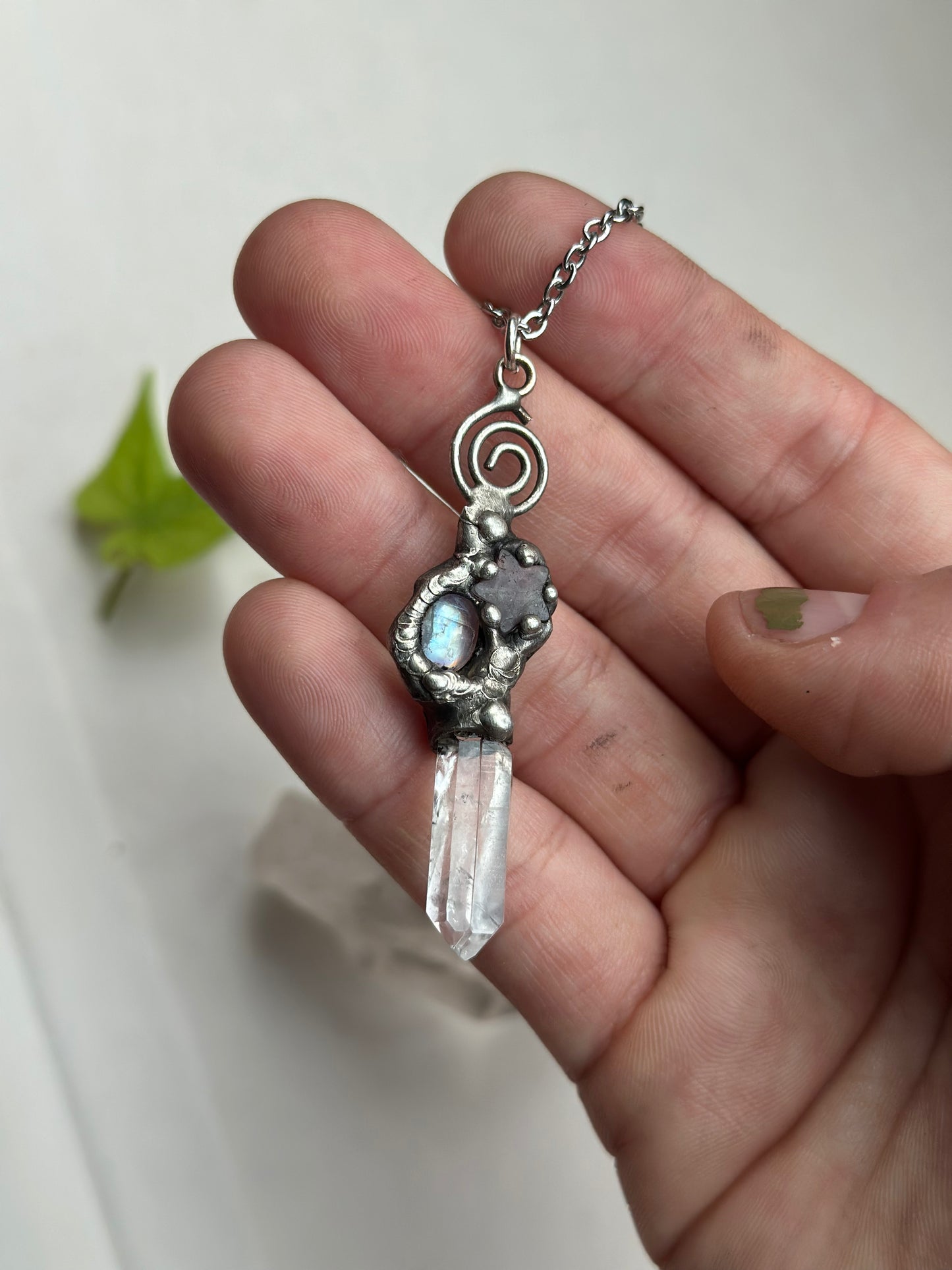 Pixi Pendant
