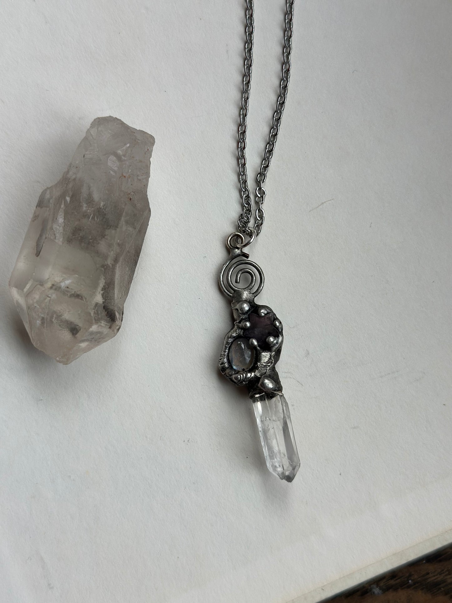Pixi Pendant