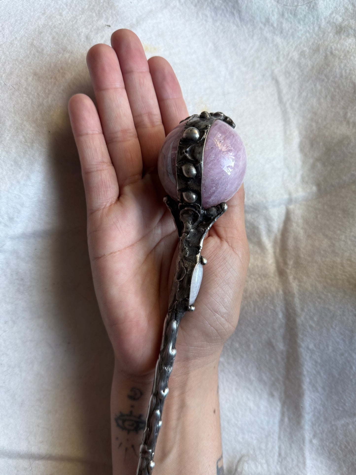 Rhodonite Wand