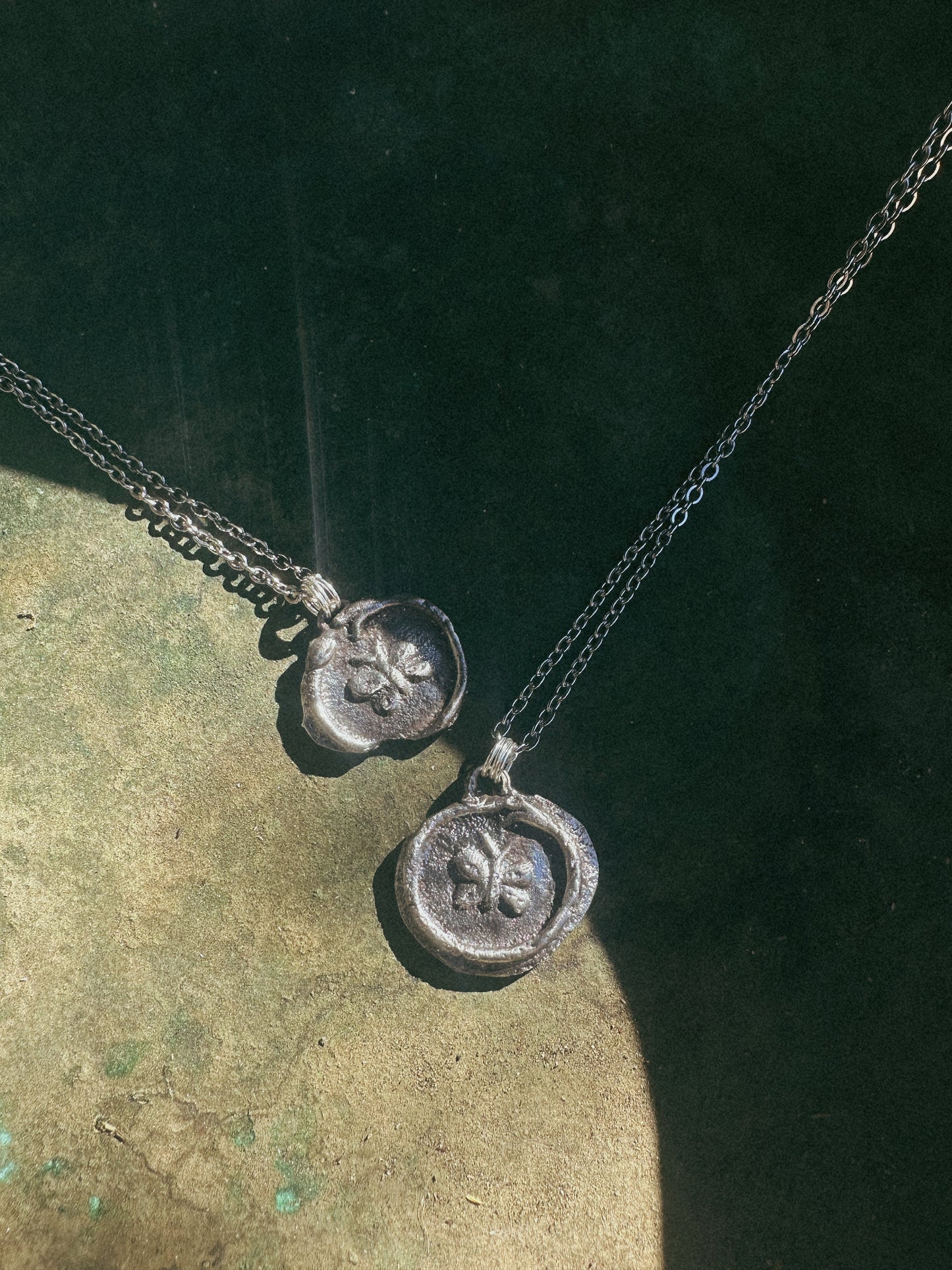 One eternal round Pendant